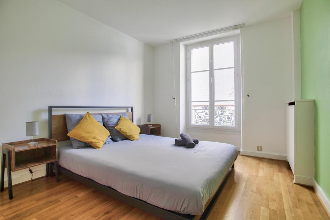 2 Bedrooms Tour Eiffel Breteuil Paris Eksteriør billede